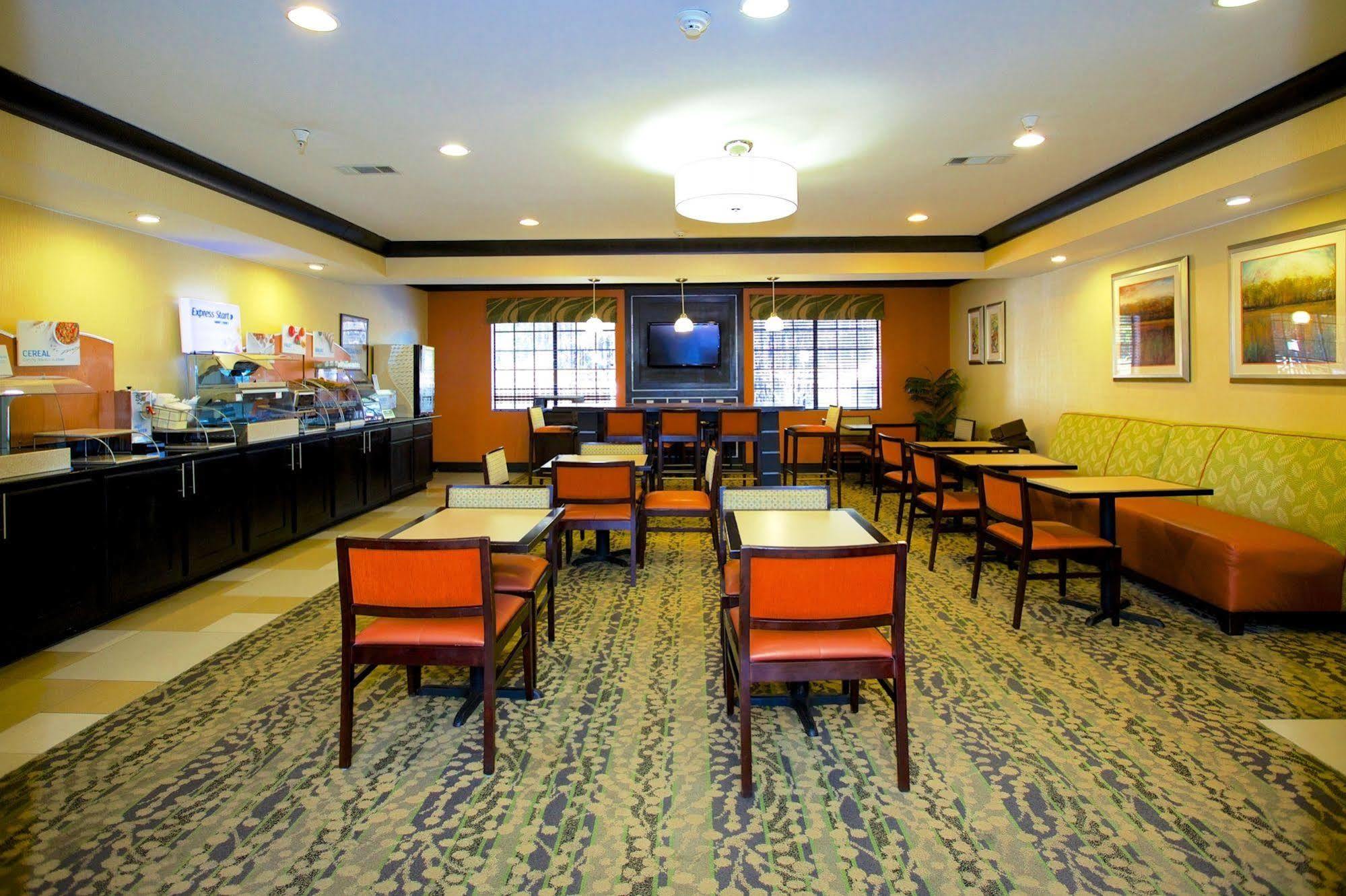 Holiday Inn Express Hotel & Suites Kennesaw Northwest - Acworth By Ihg Luaran gambar